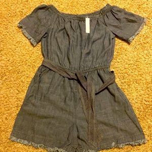 NWT’s Jean romper size xl it’s so adorable! Sexy!